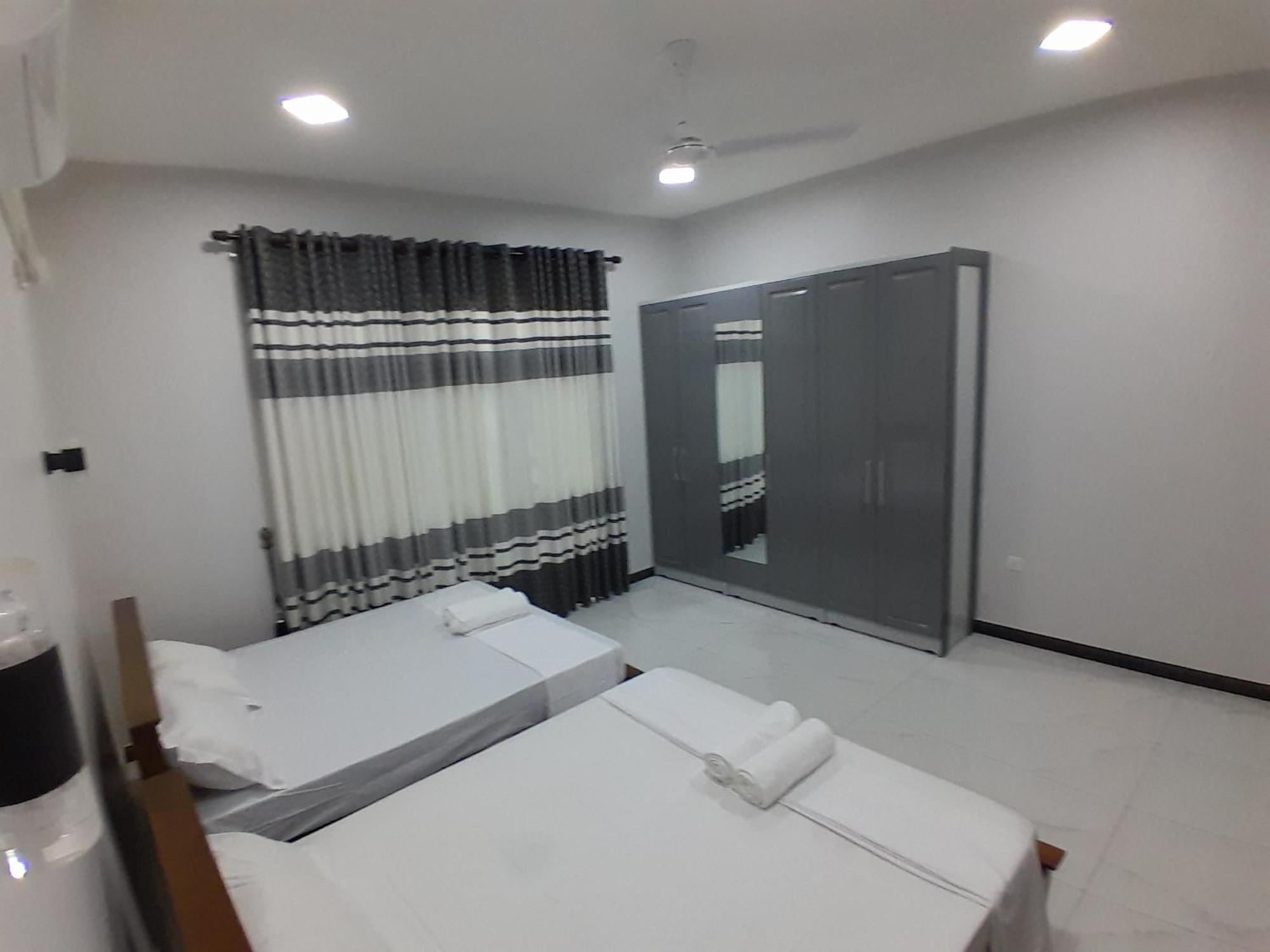 Alps Villa Jaffna Exterior photo